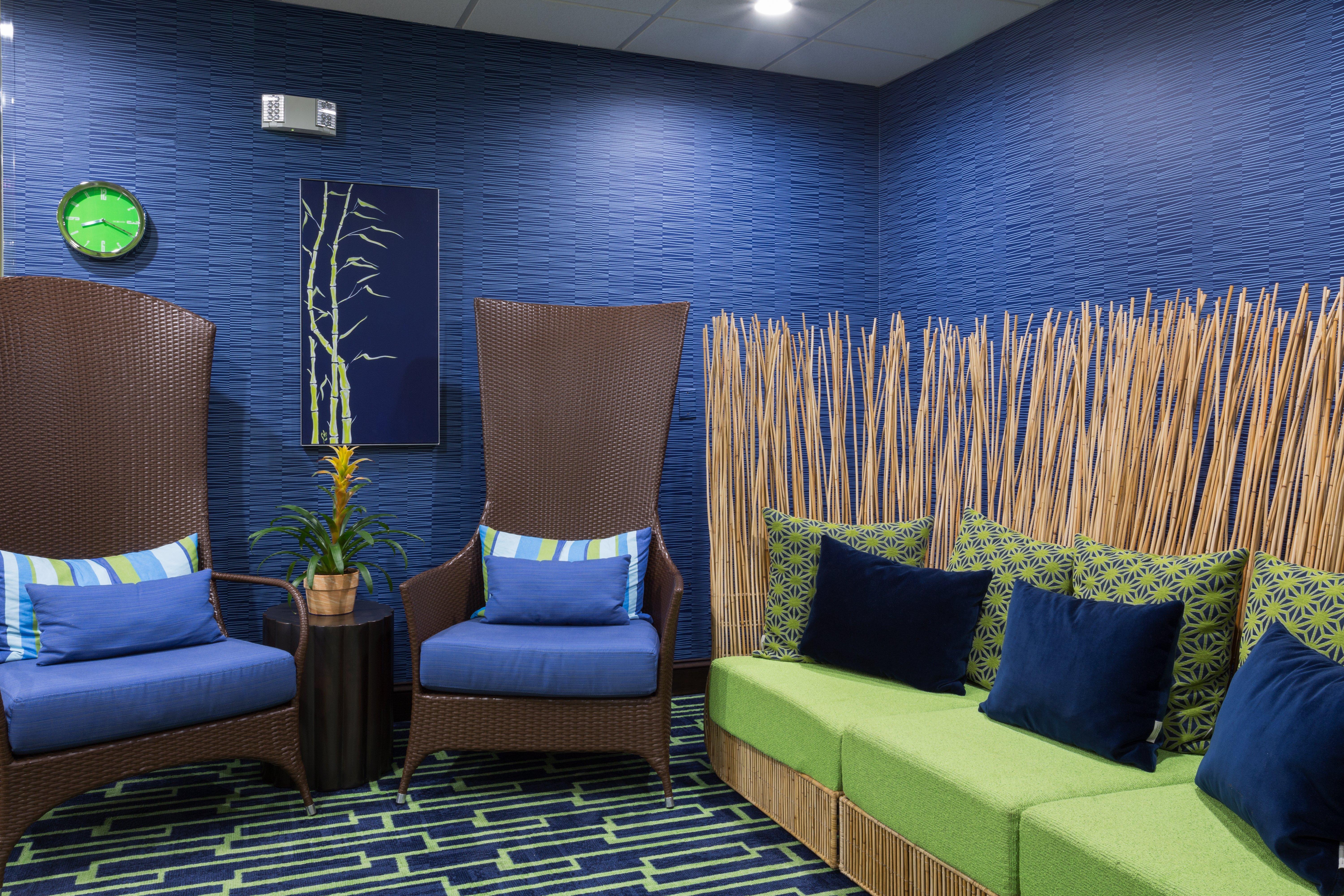 Holiday Inn Express & Suites Plant City By Ihg Экстерьер фото